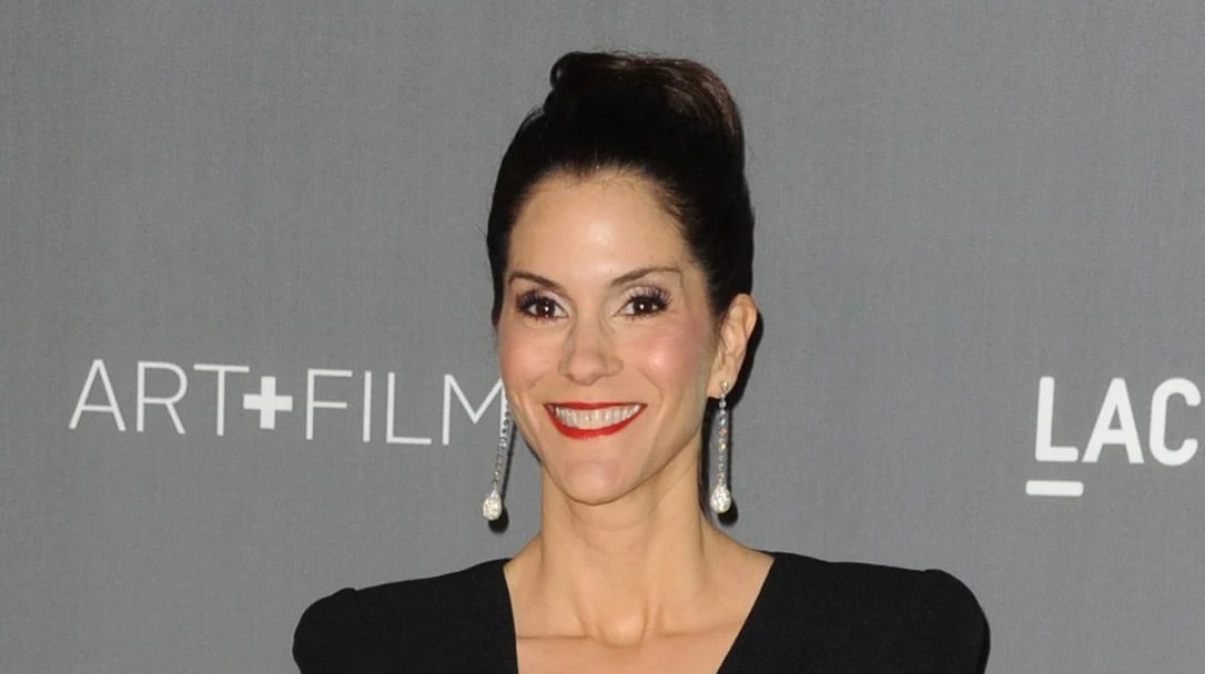 Jami Gertz Net Worth 2024: What’s Her Financial Status?